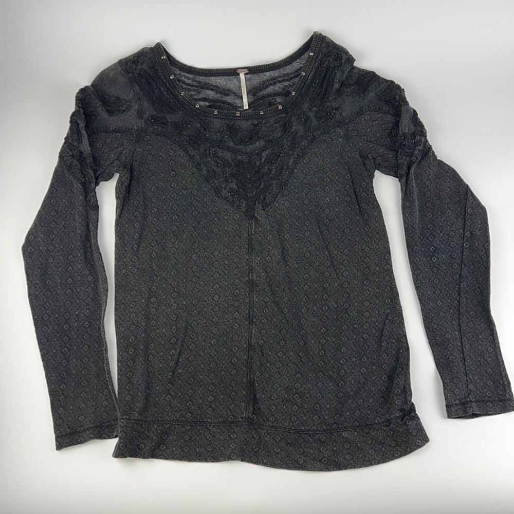 Free PEOPLE Women's Black Long Sleeve Top